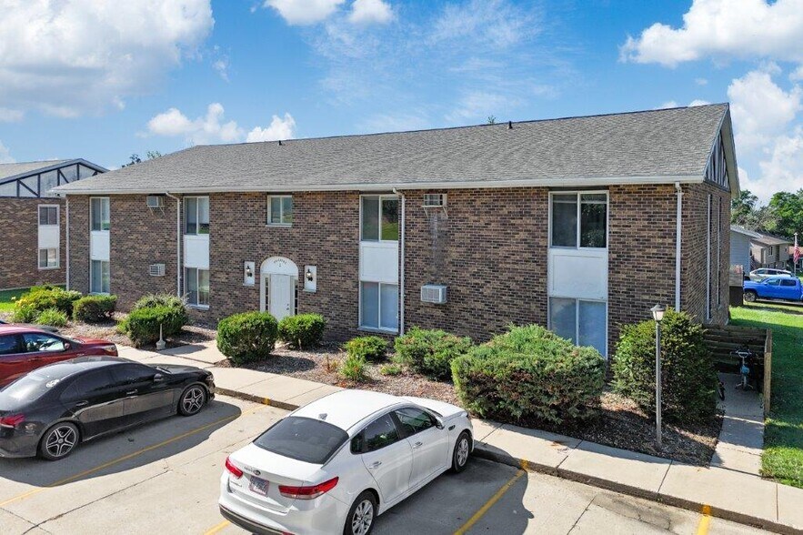 More Photos Of 1 Richards Dr, Keokuk Apartments For Sale