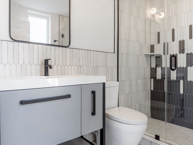 More Photos Of 1723 Ridge Ave, Philadelphia Apartments For Sale