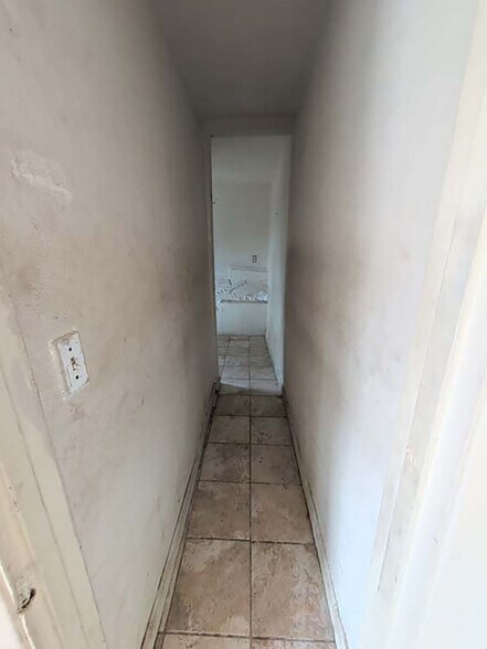 More Photos Of 4790 Academy St, Los Angeles Apartments For Sale