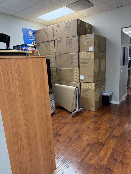 More Photos Of 31340 Via Colinas, Westlake Village Light Distribution For Lease