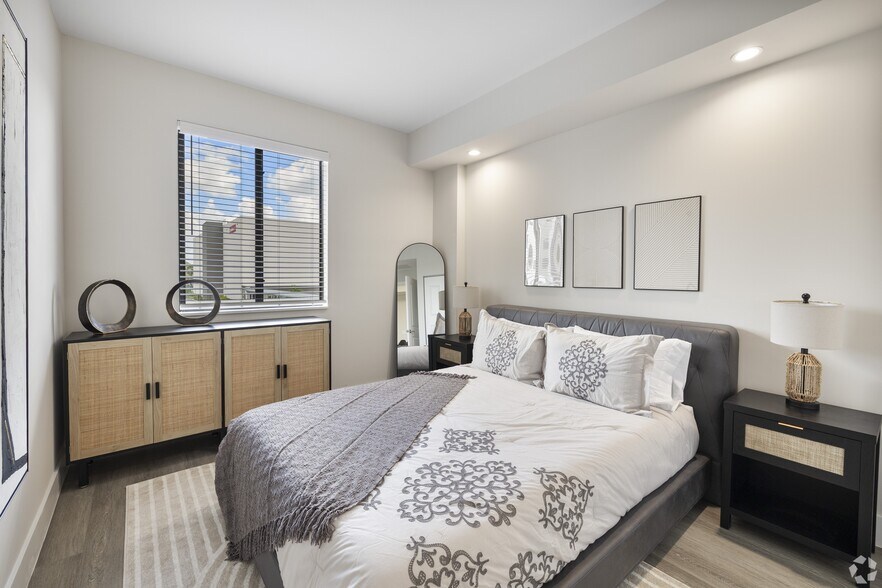 More Photos Of 8400 NW 27th Ave, Miami Apartments For Lease