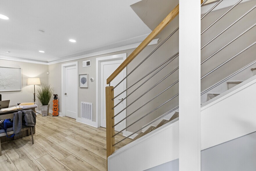 More Photos Of 4651 Roswell Rd NE, Atlanta Medical For Lease