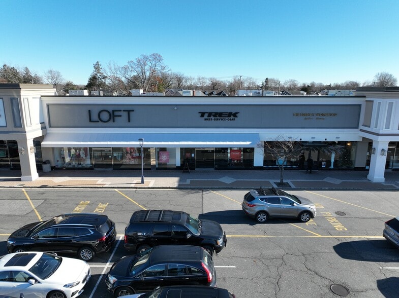 More Photos Of 401-419 S Oyster Bay Rd, Plainview Unknown For Lease