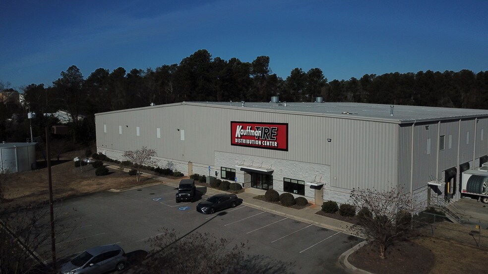 More Photos Of 155 Twin Hills Rd, North Augusta Warehouse For Lease