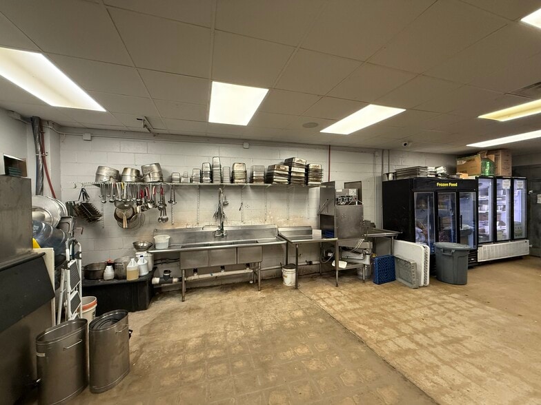 More Photos Of 123 N Main St, Fountain Inn Storefront For Sale