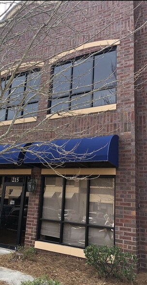 More Photos Of 1880 W Oak Pky, Marietta Loft Creative Space For Lease
