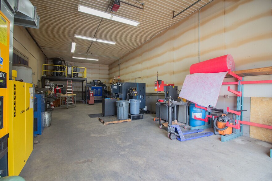 More Photos Of 9350 Shaver Rd, Portage Manufacturing For Lease