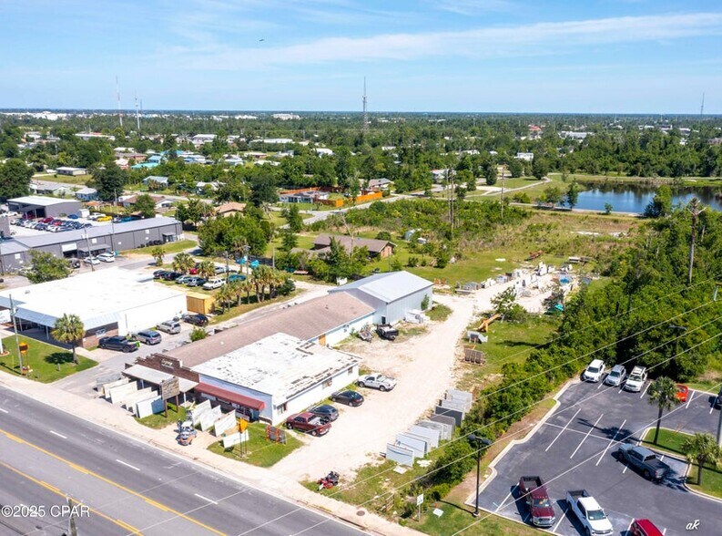 More Photos Of 2515 E 15th St, Panama City Freestanding For Sale