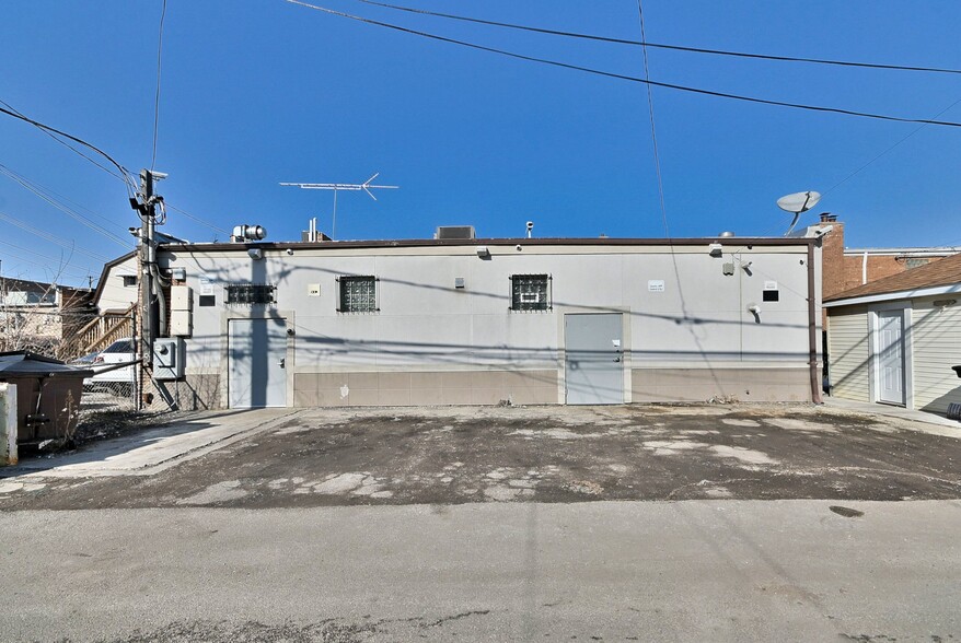 More Photos Of 5319 W Belmont Ave, Chicago General Retail For Sale