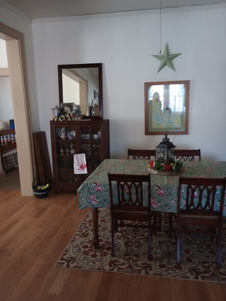 More Photos Of 400 4th St, Sutton Storefront Retail Residential For Sale