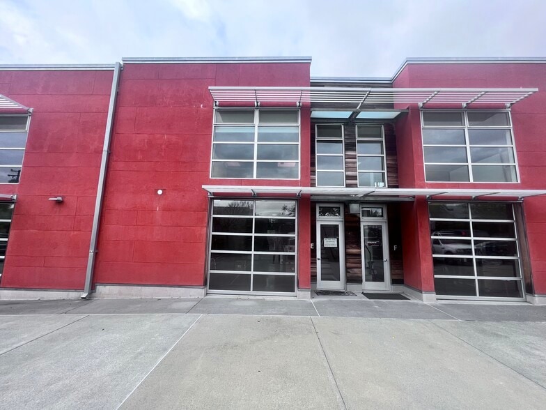 More Photos Of 1331 7th St, Berkeley Loft Creative Space For Sale