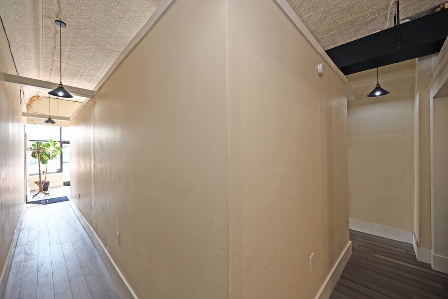 More Photos Of 140-142 W Pike St, Covington Storefront Retail Office For Sale