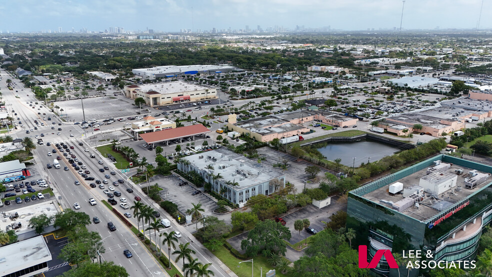 More Photos Of 6030 Hollywood Blvd, Pembroke Pines Medical For Lease