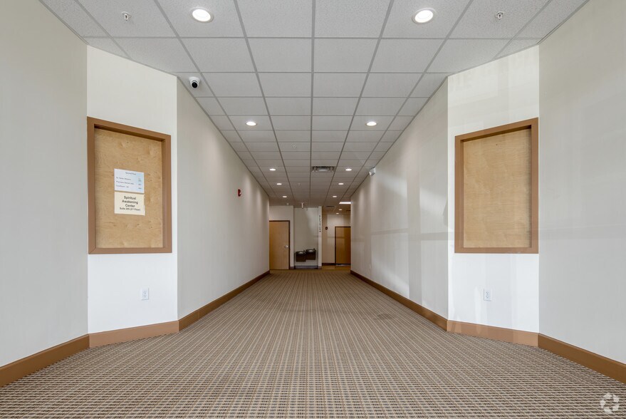 More Photos Of 2954 Mallory Cir, Kissimmee Medical For Lease