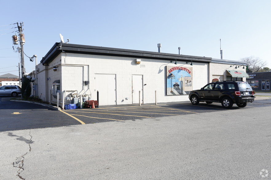 More Photos Of 440 Ogden Ave, Downers Grove Freestanding For Sale