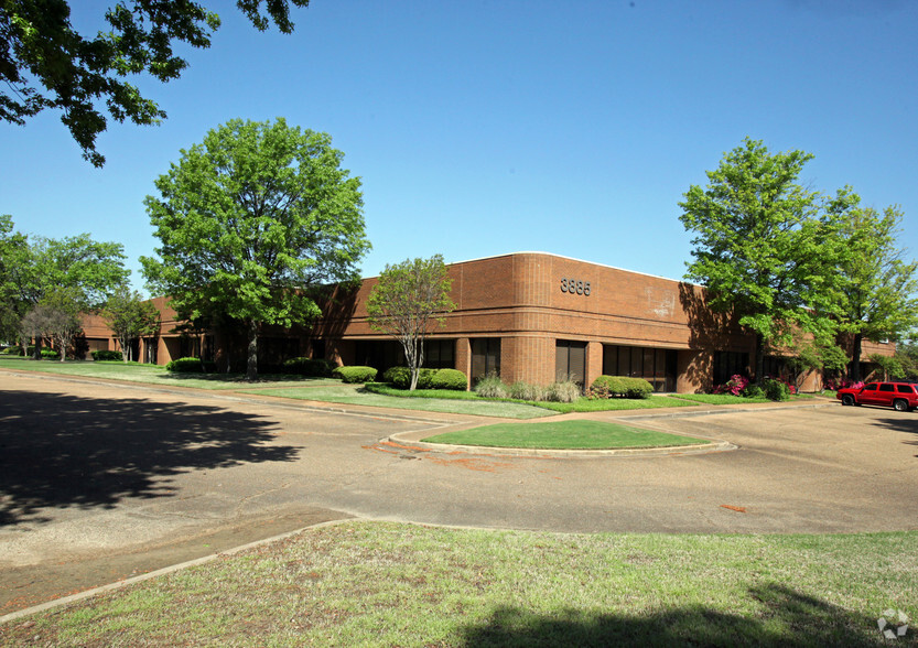 Primary Photo Of 3885 Perkins Rd, Memphis Light Manufacturing For Lease