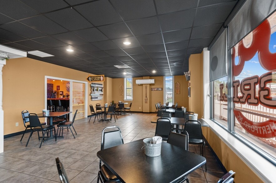 More Photos Of 102 Berry St, Hertford Restaurant For Sale