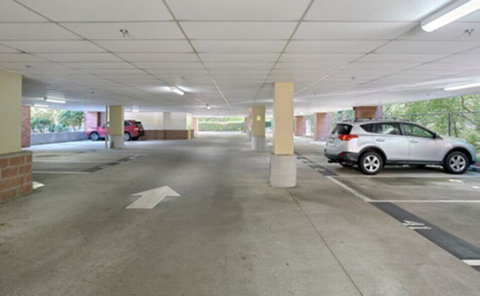 More Photos Of 22232 17th Ave SE, Bothell Office For Lease