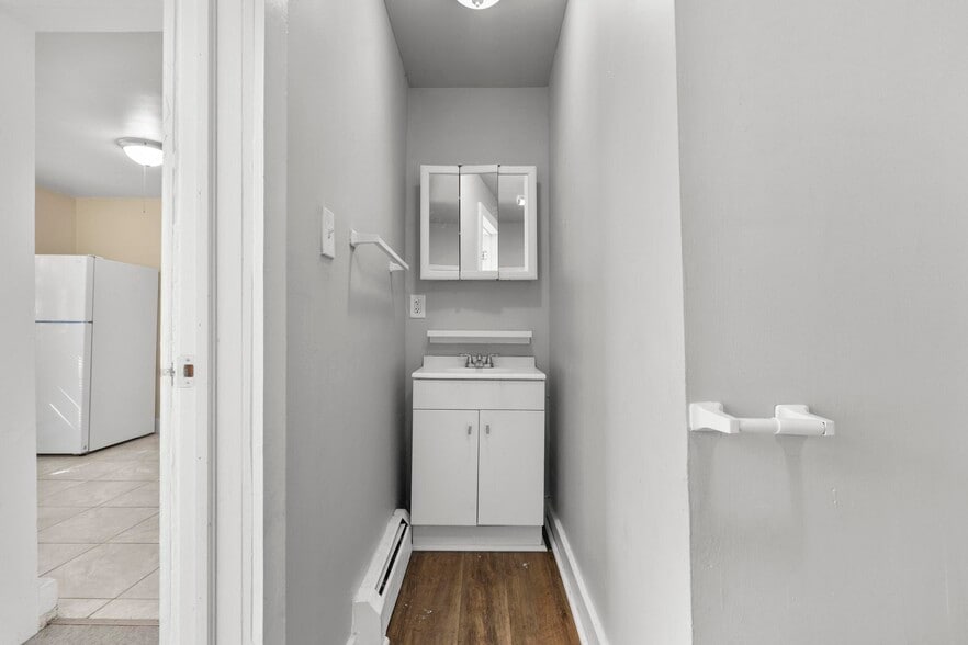 More Photos Of 122 Derby Ave, New Haven Apartments For Sale