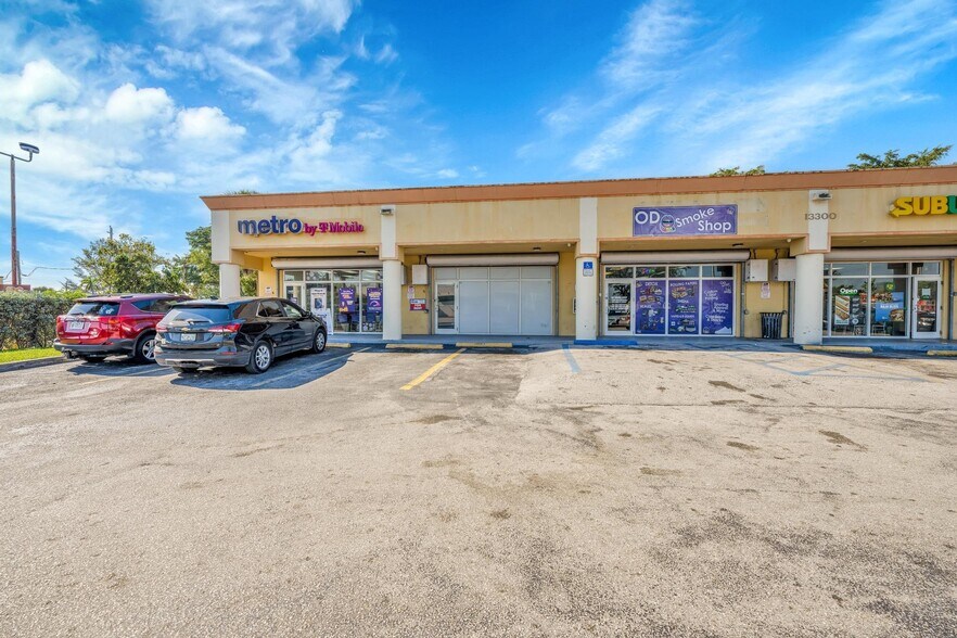 More Photos Of 13300 NW 27th Ave, Opa-locka Restaurant For Lease