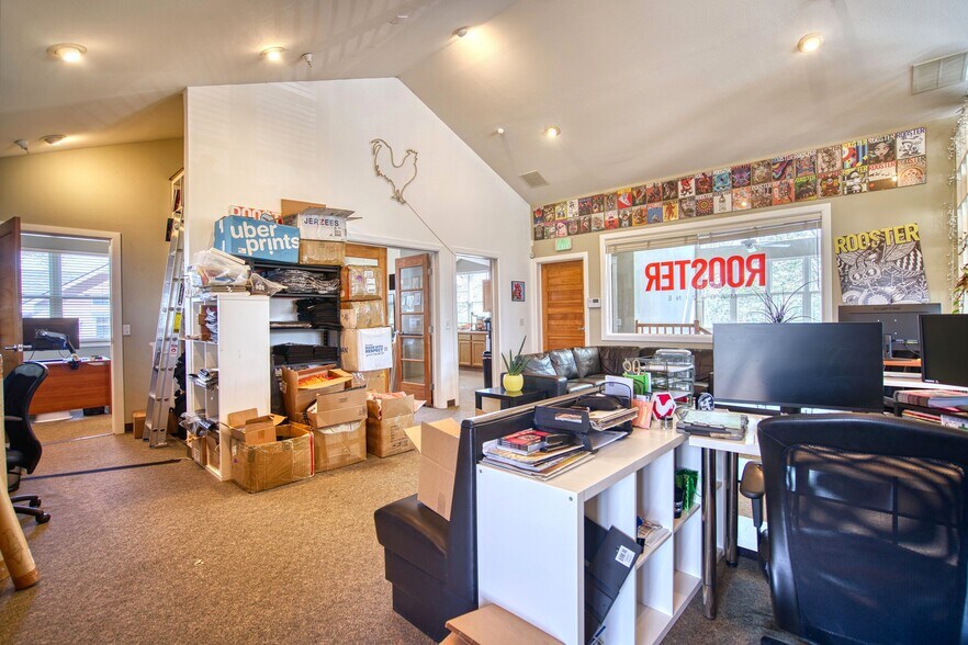 More Photos Of 7101 LaVista, Niwot Medical For Sale