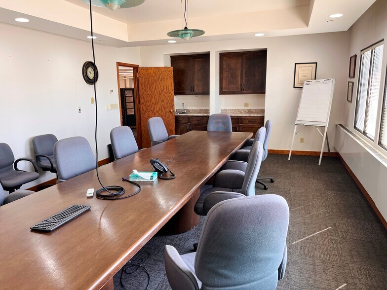 More Photos Of 506 James St, Brainerd Warehouse For Sale