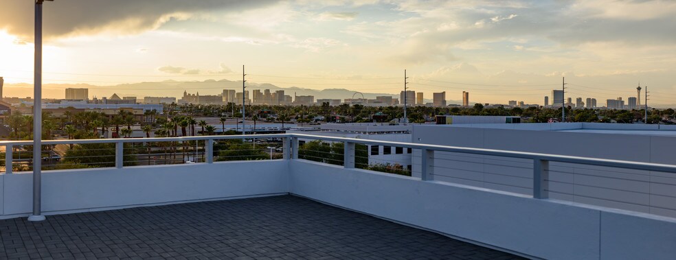 More Photos Of 5810 S Eastern Ave, Las Vegas Office For Sale