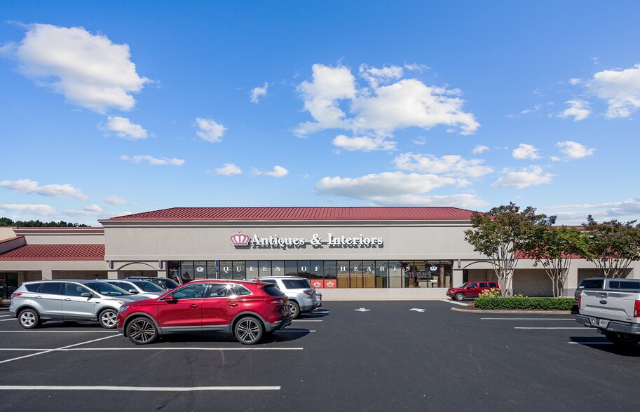 More Photos Of 4125 Buford Dr, Buford Unknown For Lease