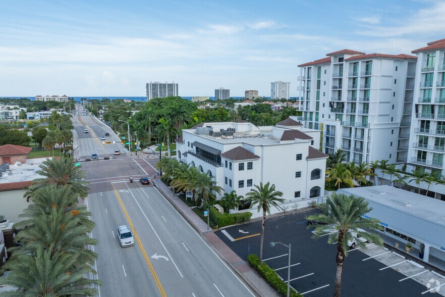More Photos Of 490 E Palmetto Park Rd, Boca Raton Office For Lease