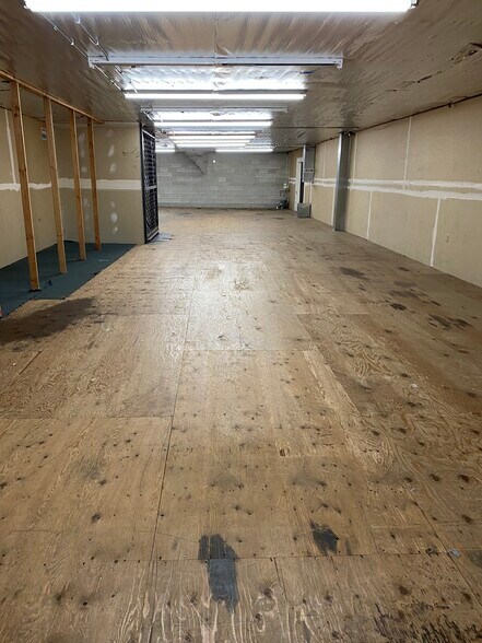 More Photos Of 4316 W Overland Rd, Boise Freestanding For Lease