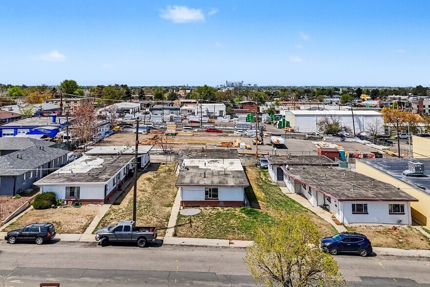 More Photos Of , Aurora Multifamily For Sale