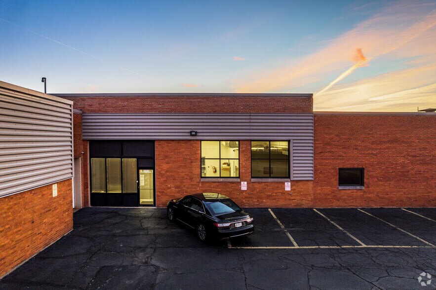 More Photos Of 11699 Brookpark Rd, Parma Office Residential For Sale