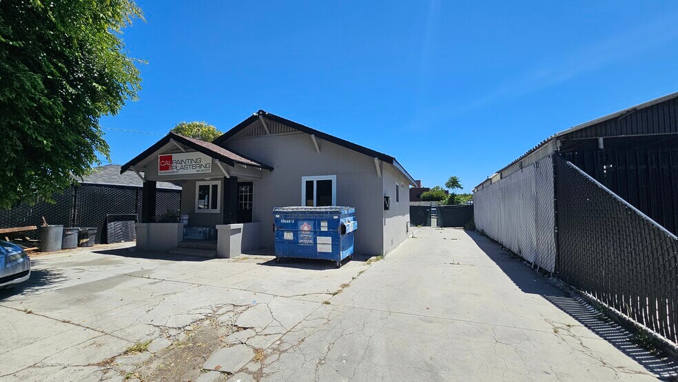 More Photos Of 532 Mckendrie St, San Jose Service For Sale