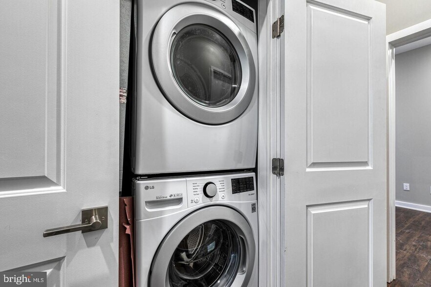 More Photos Of 1316 S Broad St, Philadelphia Apartments For Sale