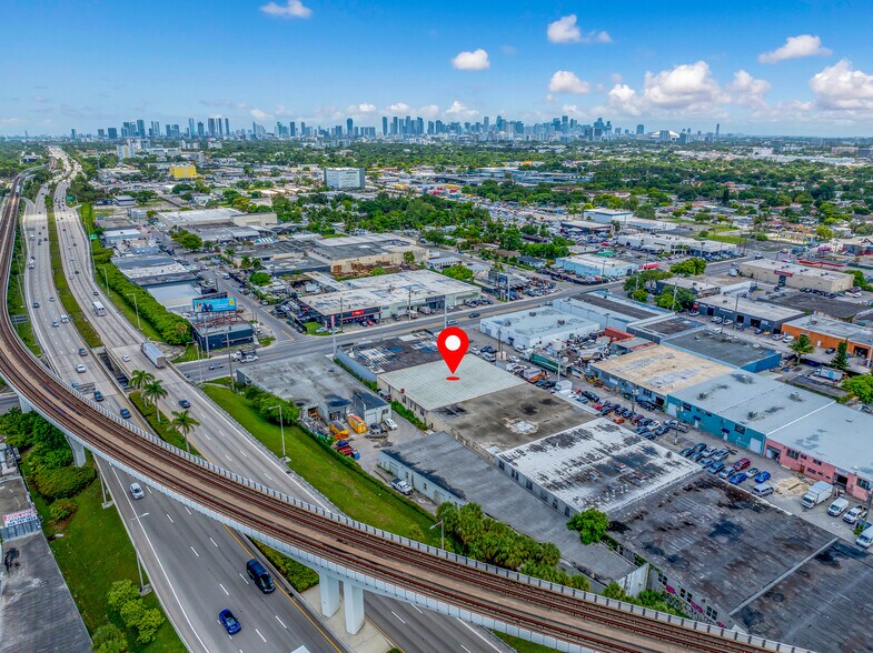 More Photos Of 3904 NW 32 Ave, Miami Warehouse For Lease
