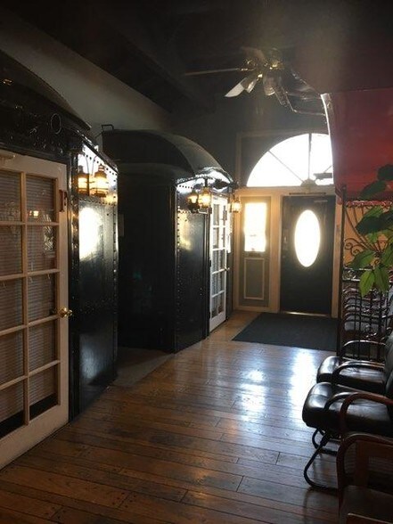 More Photos Of 1492 W 6th St, Corona Office For Sale