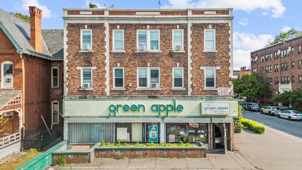 Primary Photo Of 264 Farmington Ave, Hartford Apartments For Sale