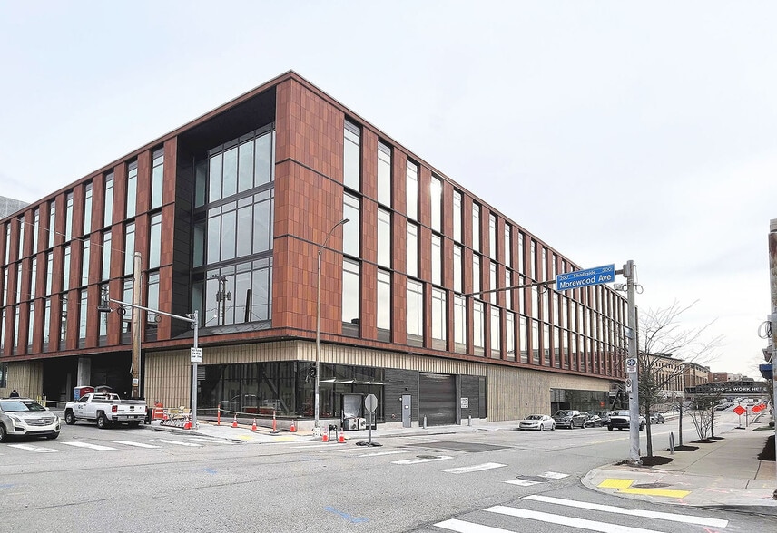 More Photos Of 5051 Centre Ave, Pittsburgh Office For Lease