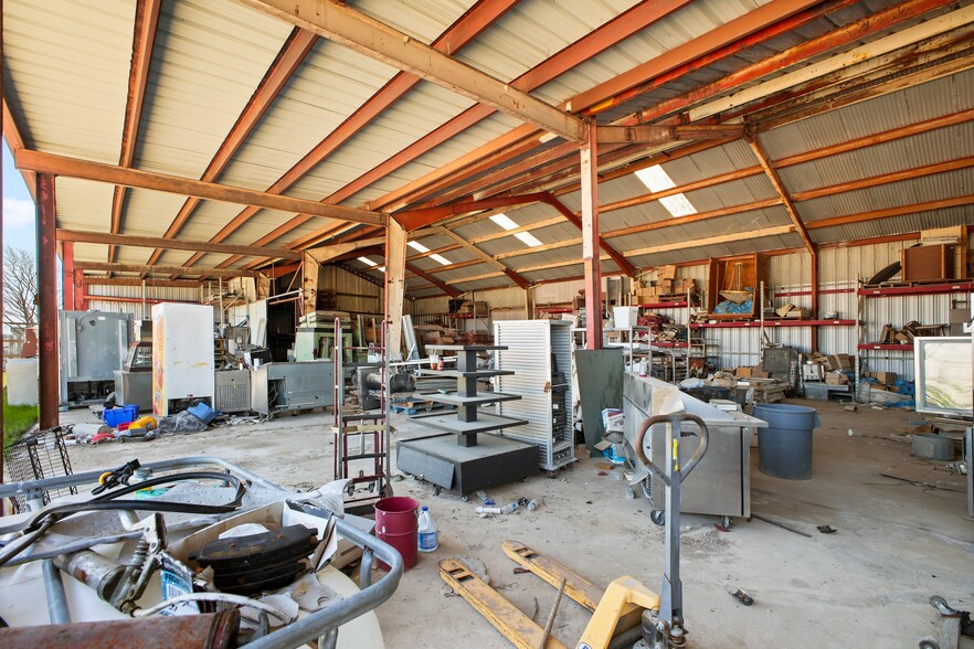 More Photos Of 5075 Highway 21, San Marcos Warehouse For Sale