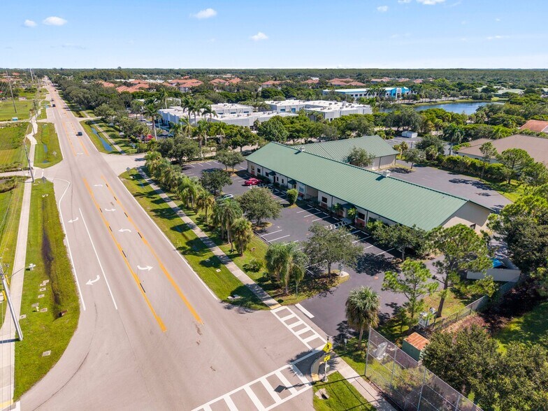 More Photos Of 13861 Plantation Rd, Fort Myers Office For Sale