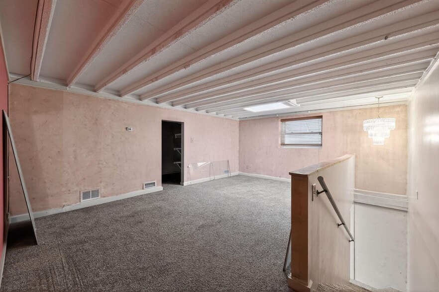 More Photos Of 7235-7241 Calumet Ave, Hammond Freestanding For Sale