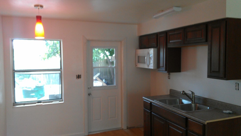 More Photos Of 7105 Poinsetta Ave, Cape Canaveral Apartments For Sale