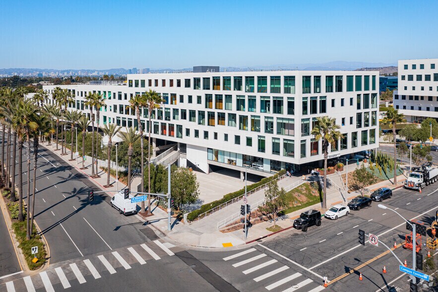 More Photos Of 12105 W Waterfront Dr, Playa Vista Loft Creative Space For Lease