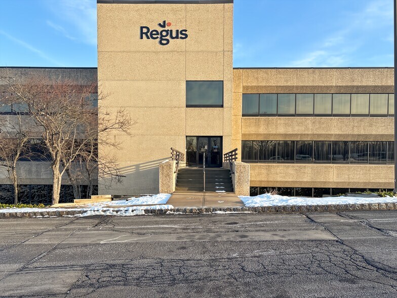 More Photos Of 53 Frontage Rd, Hampton Coworking Space