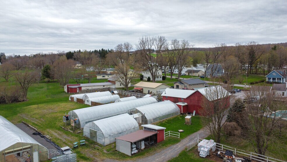 More Photos Of 2774 Oneida St, Sauquoit Specialty For Sale