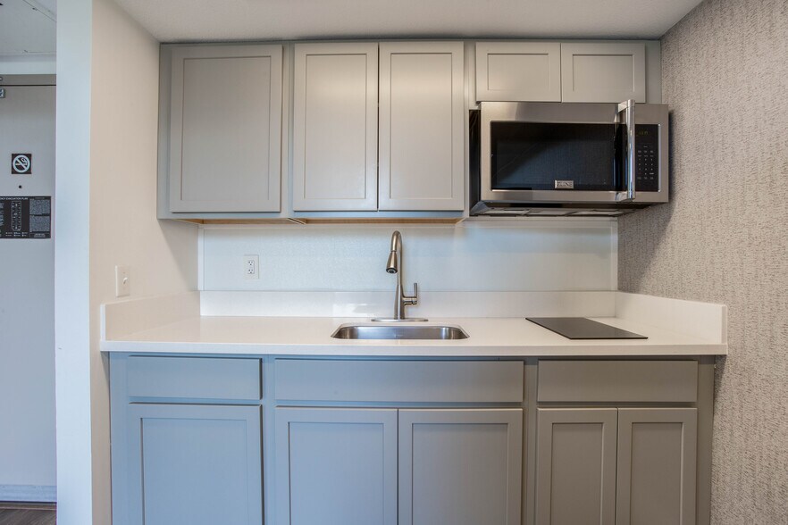 More Photos Of 11260 Point East Dr, Rancho Cordova Apartments For Sale
