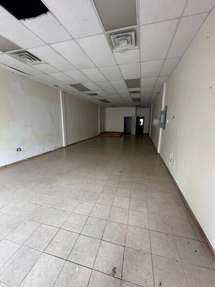 More Photos Of 807-811 Van Siclen Ave, Brooklyn Storefront For Lease