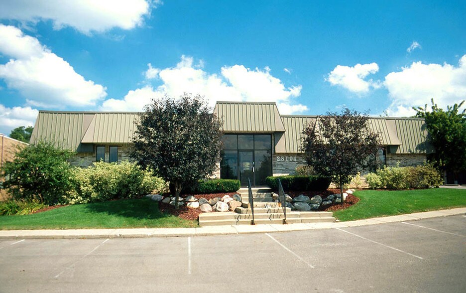 Primary Photo Of 28104 Orchard Lake Rd, Farmington Hills Office For Lease