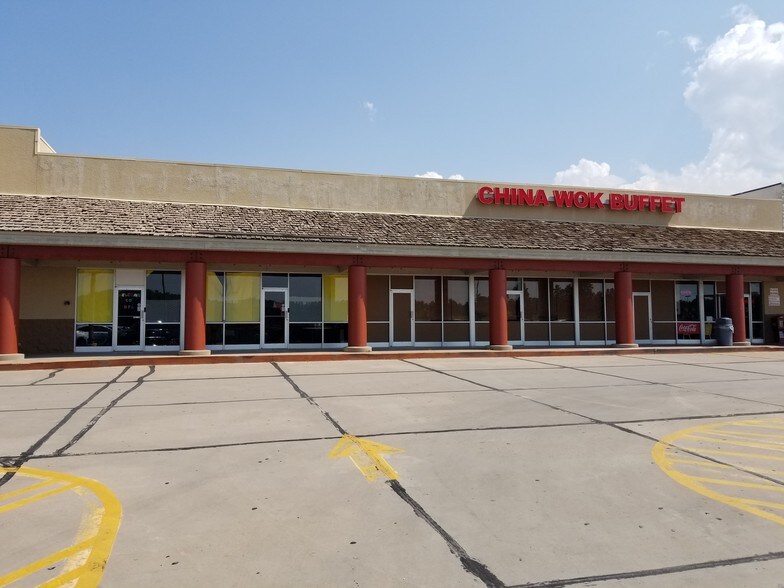 More Photos Of 4411-4481 S White Mountain Rd, Show Low Unknown For Lease