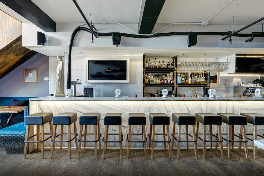 More Photos Of 32-50 Rue McGill, Montréal Apartments For Lease